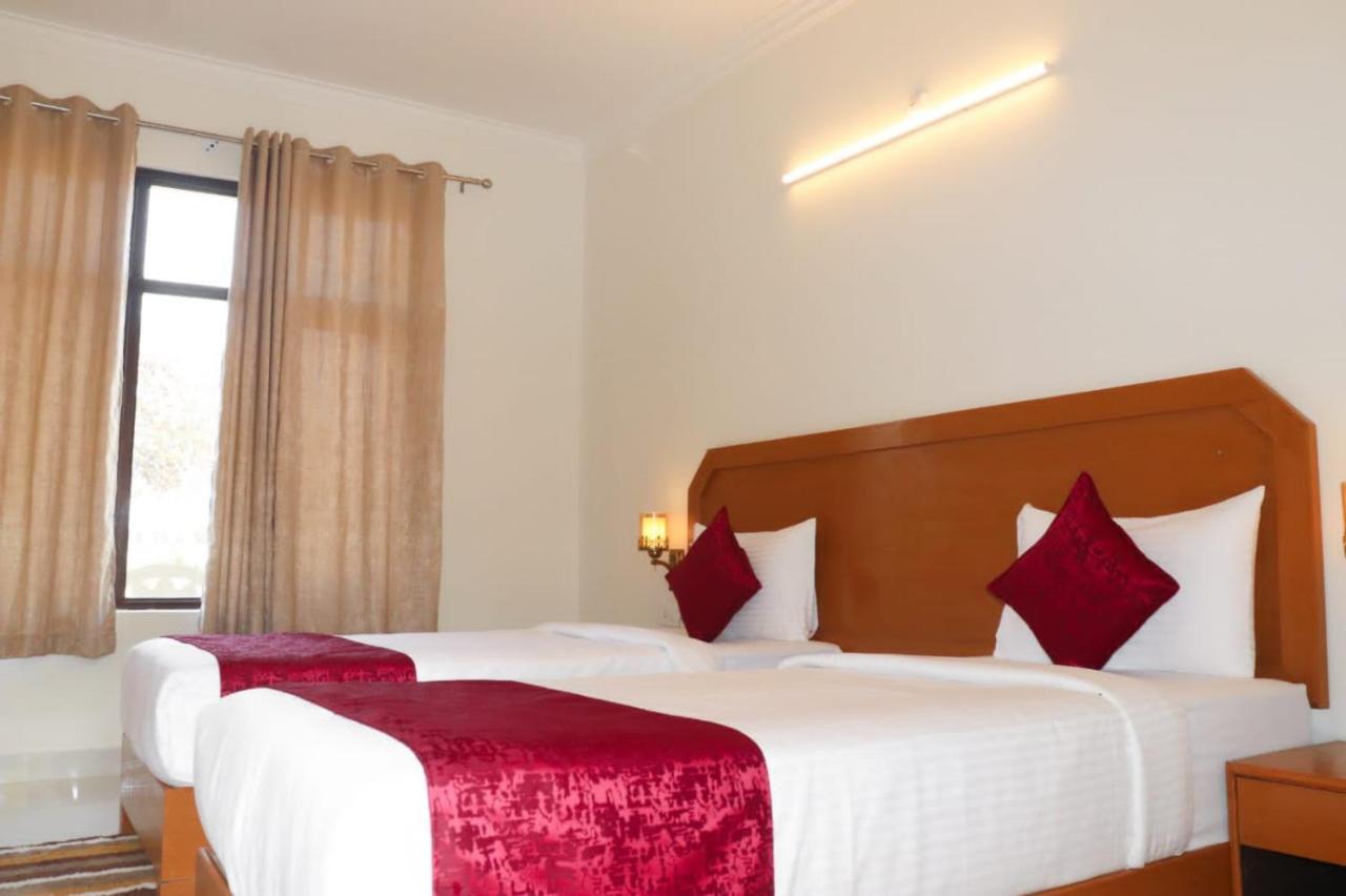 Priyanka Resort Khajurāho Екстериор снимка